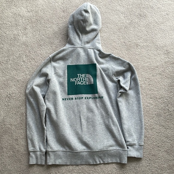 North Face Hoodie - Picture 3 of 4